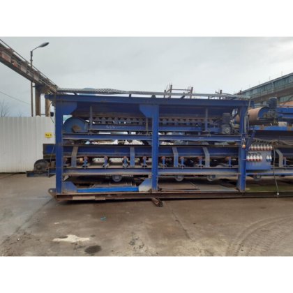 Sorting system for bulk material