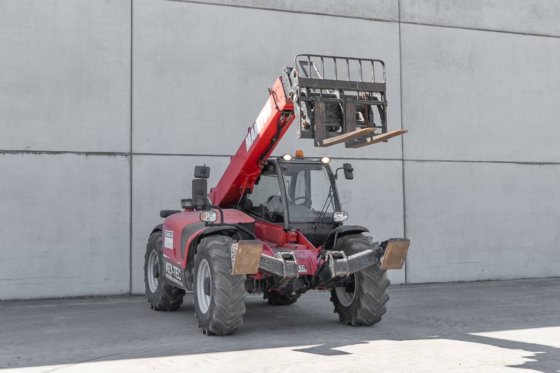 2016 Manitou MT 1030