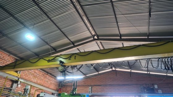 Ponte com Talha 2 Toneladas