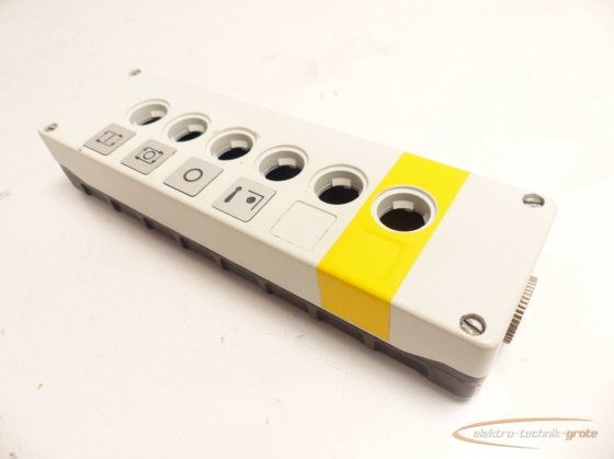 Siemens 3SB18... Metal housing with 6 control points in Remscheid, Germany