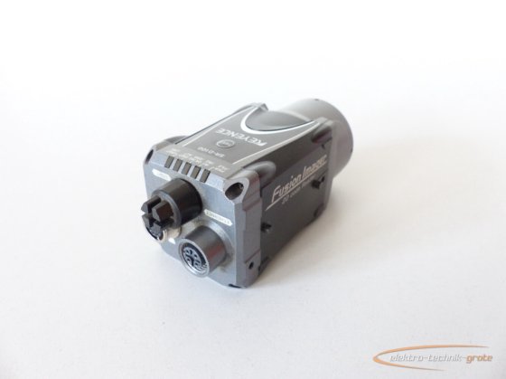 Keyence SR D100 2D Code