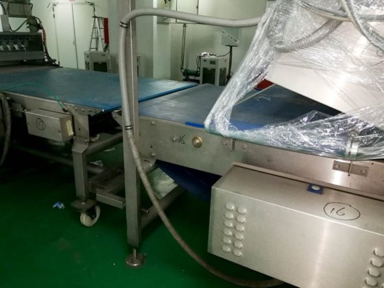 2012 年 Fritsch 层压和酥皮生产线