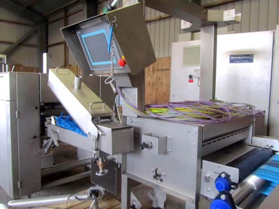 2008年 ラデメーカー・クルスト製パンライン