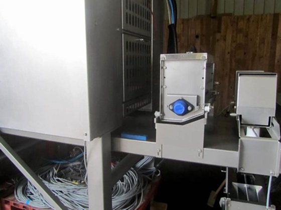 2008年 ラデメーカー・クルスト製パンライン