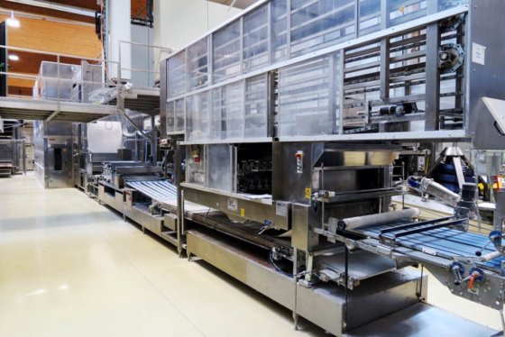 2002 年柯尼希生产线