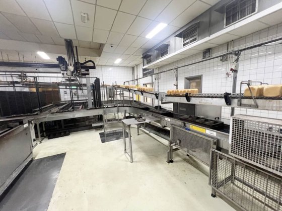 2001 ベニエ、トロンプ、ウィンクラー デン ボーア、ハルトマン トースト