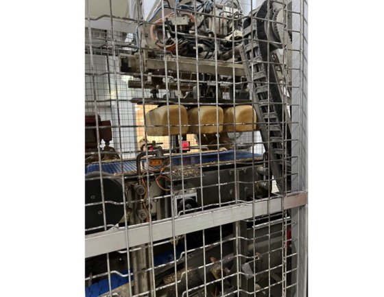 2001 ベニエ、トロンプ、ウィンクラー デン ボーア、ハルトマン トースト