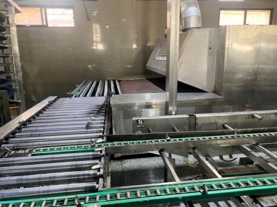 海因茨博克、萨尔马西克、托内利纸杯蛋糕生产线