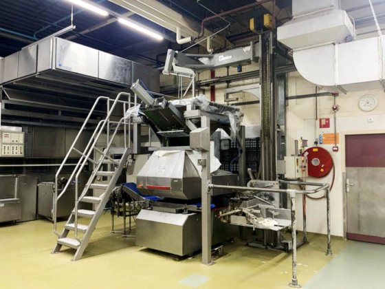 1991 ディオスナ、ヴェルナー & プフライデラー、ベニエ、コルトレバー、カーク 産業用パン生産ライン