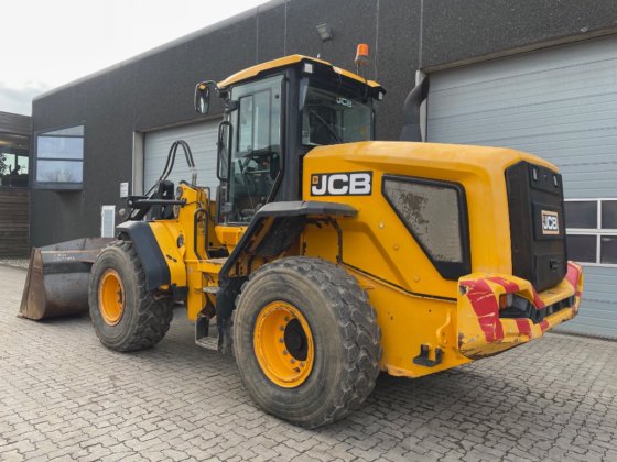 2016 JCB 427HT