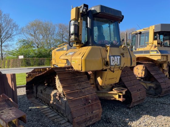 2011 CAT D6N
