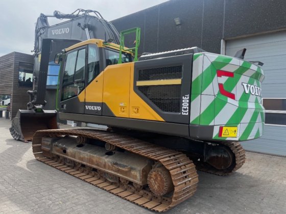 2019 Volvo EC300EL