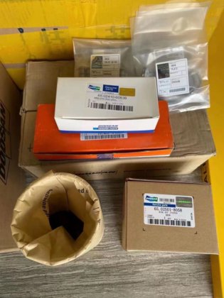 斗山发动机总成和部件