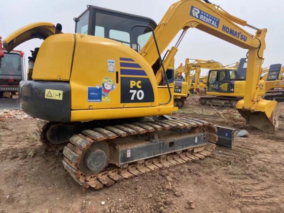2018 Komatsu PC70-8