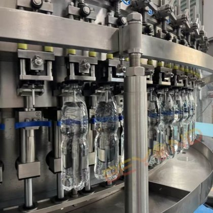 24000BPH 高速碳酸饮料灌装机