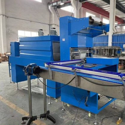 全自动 PE 薄膜收缩包装机