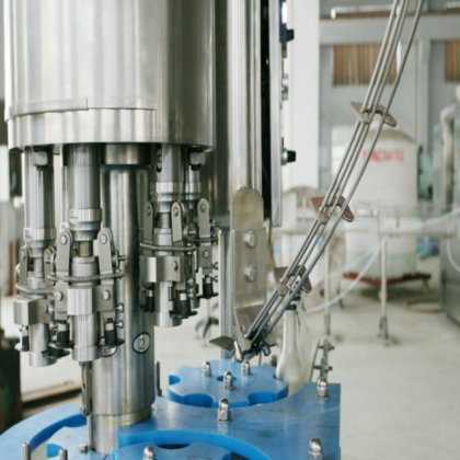 自动拉环盖玻璃瓶型啤酒灌装机