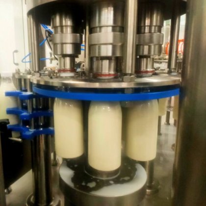 3 合 1 牛奶装瓶机|冲洗灌装盖