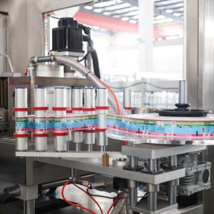 全自动热熔胶 OPP 贴标机 水瓶贴标机