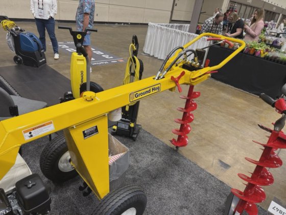 Ground Hog HD99 Hydraulic Earthdrill Single Man Towable Post Hole ...