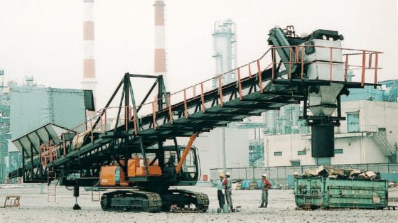 シップローダ 運搬機械