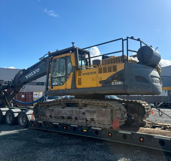 2003 Volvo EC330BLC