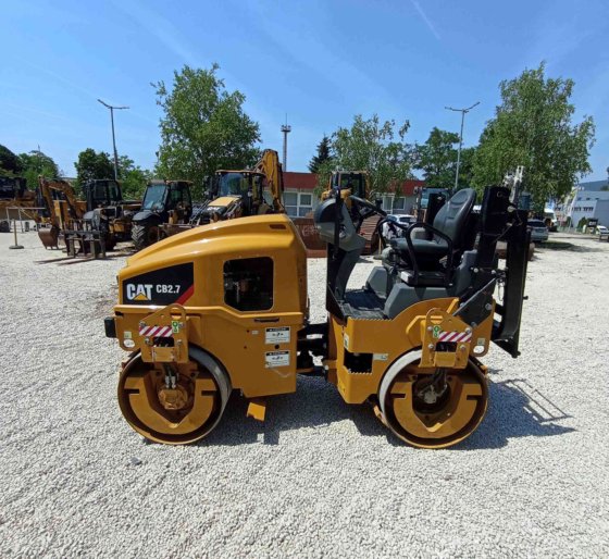 2019 Caterpillar CB2.7