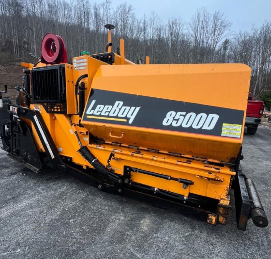 2018 Leeboy 8500D