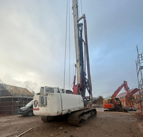 2017 casagrande B175XP