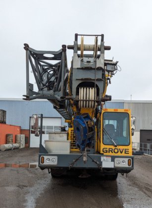 2003 Grove TMS900E