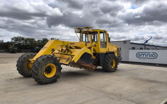 2011 Bomag MPH 122