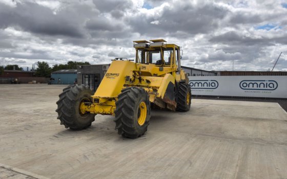 2011 Bomag MPH 122