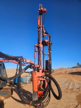 2016 Sandvik DX800