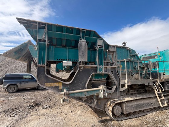 Powerscreen Trakpactor 550