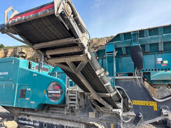 Powerscreen Trakpactor 550