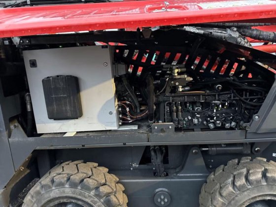 2022 Sandvik Commando DC300Ri