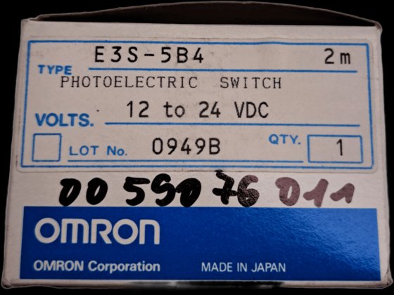 欧姆龙光电开关 E3S-5DB4