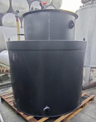 Gebrauchte lagerbehälter