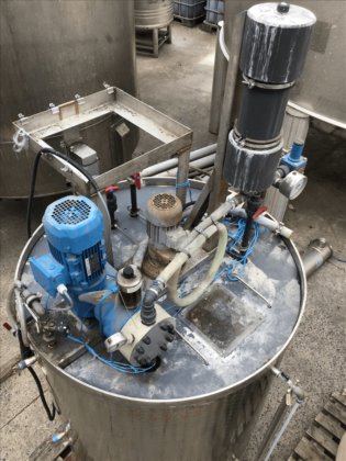 Gebrauchte mischbehälter