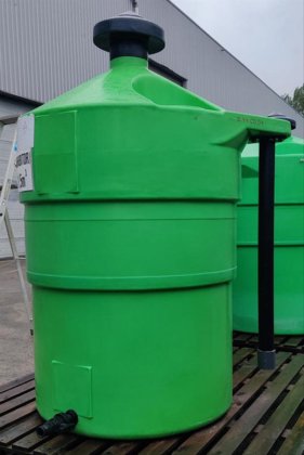 Gebrauchte lagerbehälter