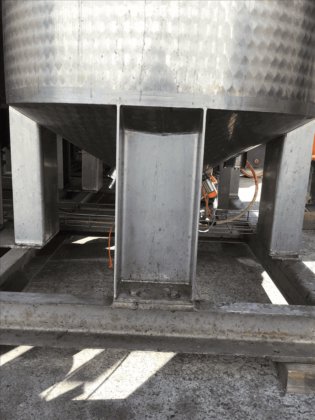 Gebrauchte mischbehälter