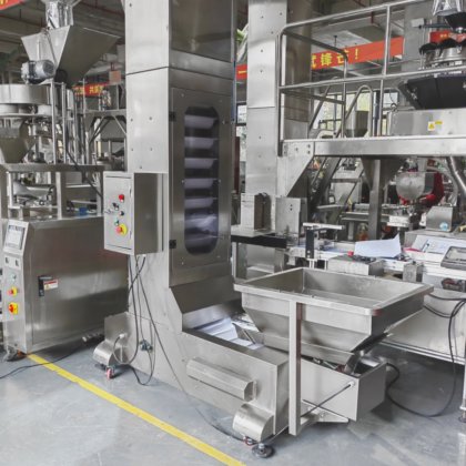 袋詰め米、小麦、豆、ナッツ用自動計量・包装機