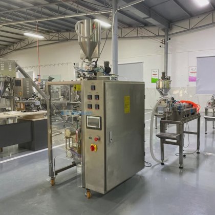 液体棒状异形小袋包装机