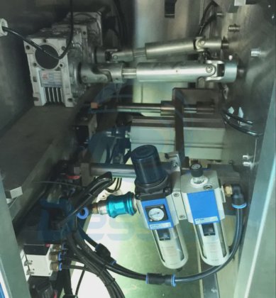 半自動冷凍鶏肉/果物/野菜包装機