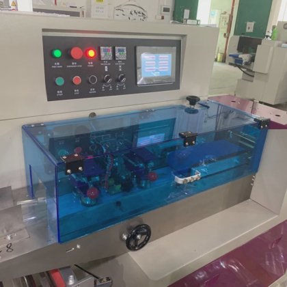 全自动流动包装机，冰棒，巧克力棒，饼干袋包装机