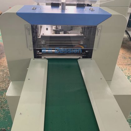 使い捨てアイテムレストランフルセット使い捨て箸/スプーン/プラスチックボウル包装機