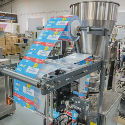 自动糖/盐/零食小袋颗粒填充包装封口包装机