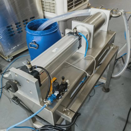 自動1kgオイルバッグ液体包装機 食用油、動物油、植物油バッグ包装機