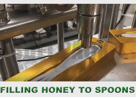 Dession 自动蜂蜜勺灌装包装机适用于塑料蜂蜜勺包装设备