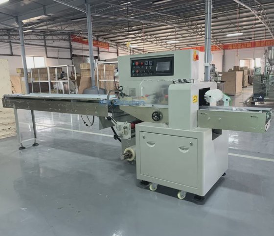 全自动N95 KN95口罩袋枕式包装机